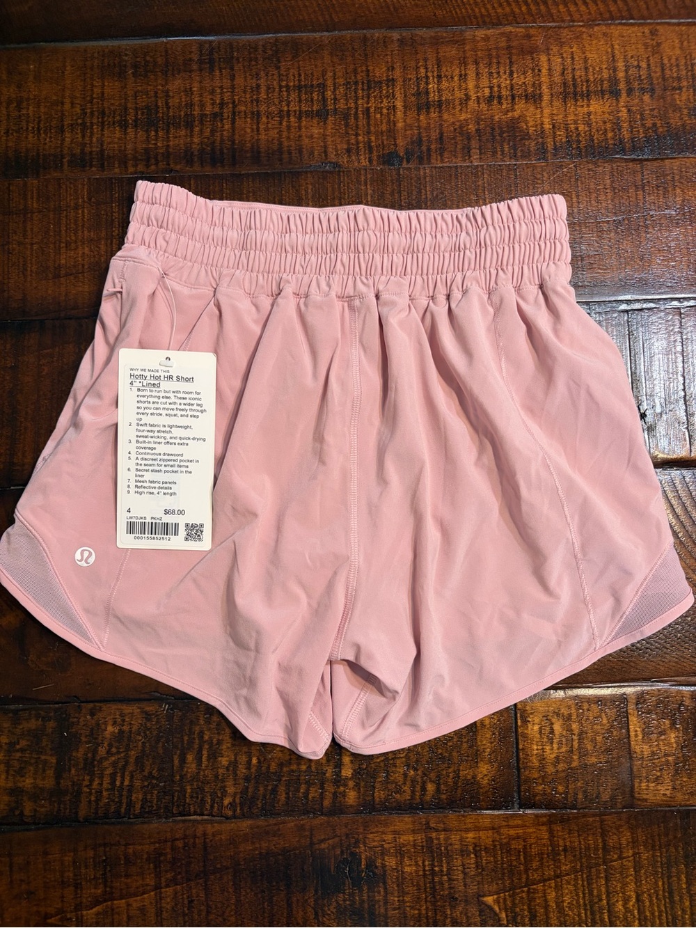Lululemon High-Waist Pink Athletic Shorts with Ruched Waistband - Picture 2 of 4